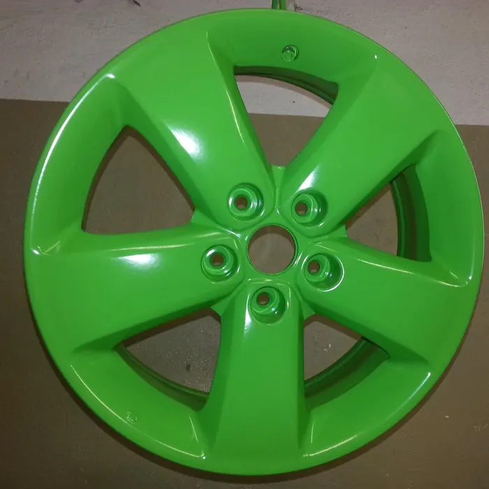 Five-spoke wheel coated in high-gloss lime green